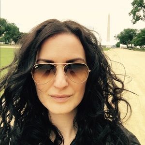 Meet your Posher, Desirée